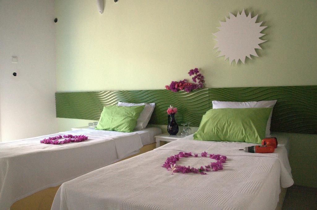 Pasalimani Hotel Кешме Номер фото